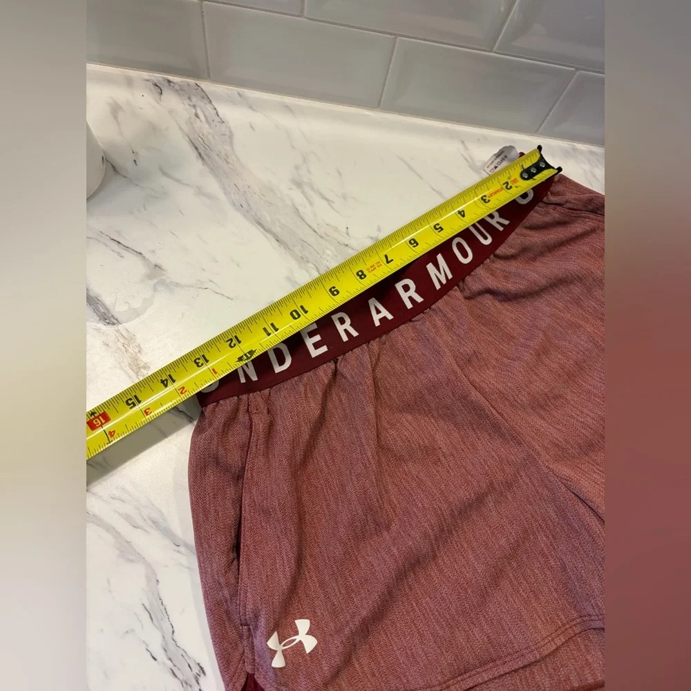 Under Armour‎ Women's Burgundy Athletic Shorts - Picture 3 of 4